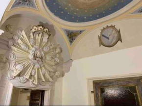 Palazzo Zuzi nel cuore della città con Garage